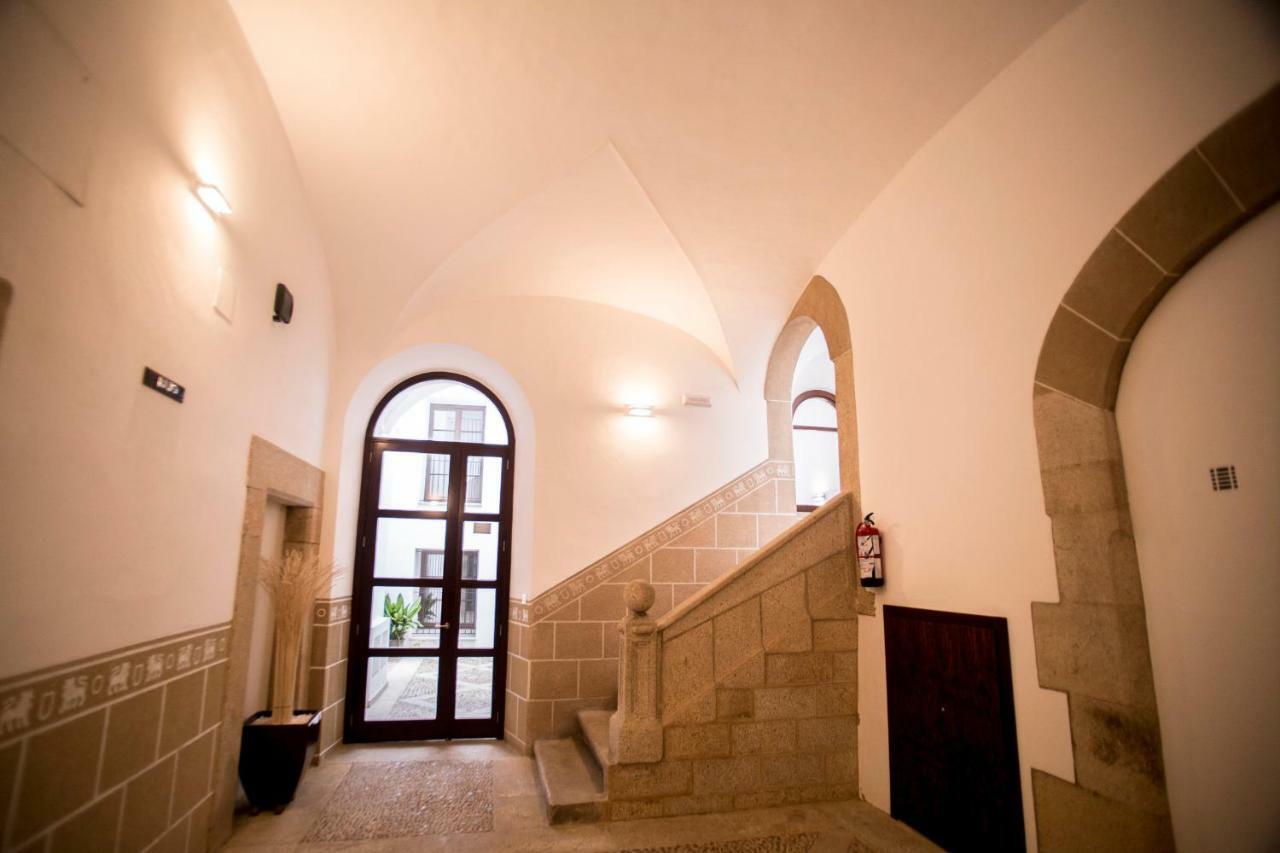 CG Casa - Palacio Muñoz Chaves Siglo XVIII Caces Exterior foto